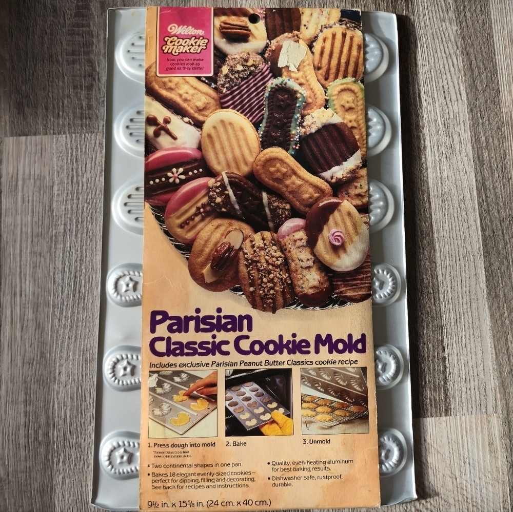 Parisian Classic 1984 Wilton Cookie Mold - Vintage Aluminum Pan